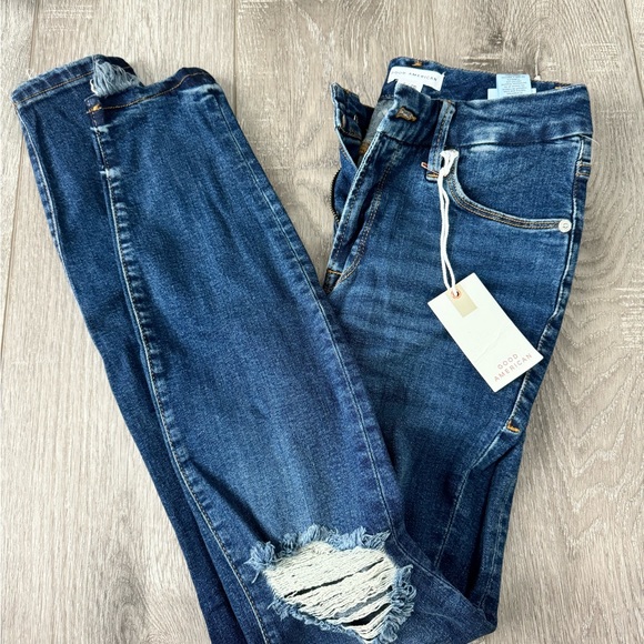 NWT!! Women's Good American Good Legs Ripped Skinny Jeans 29 inseam size 2 - Picture 2 of 7